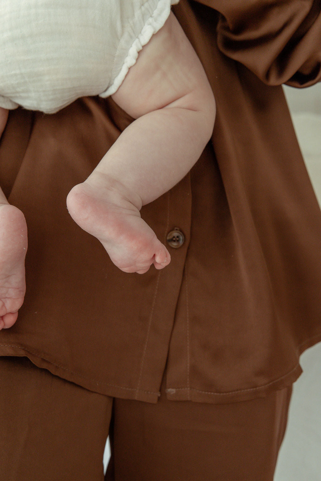 Maternity Classic Shirt Chocolate Satin